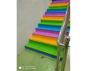 整体踏步地胶