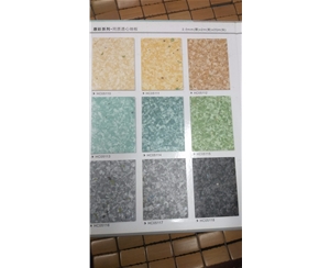 同质透心地胶